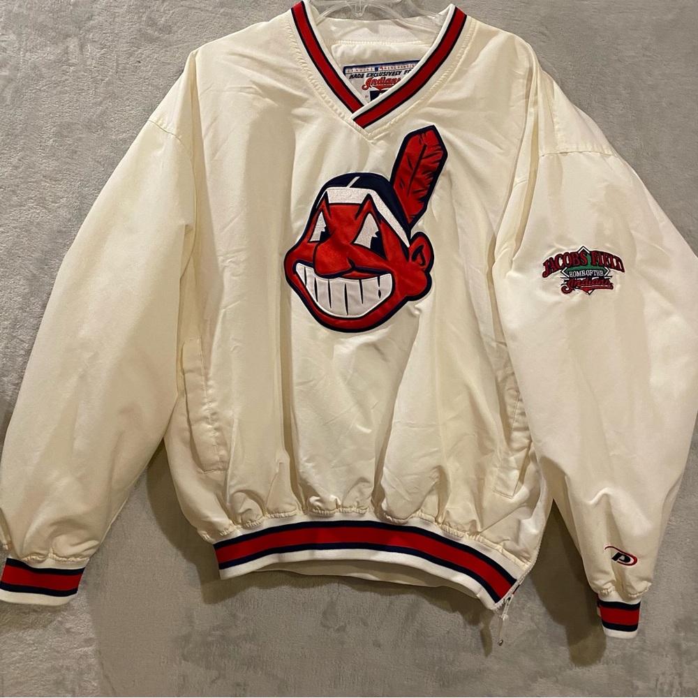 Cleveland Indians Jacket Mens Large White Chief Wahoo Vneck Pullover Embroidered